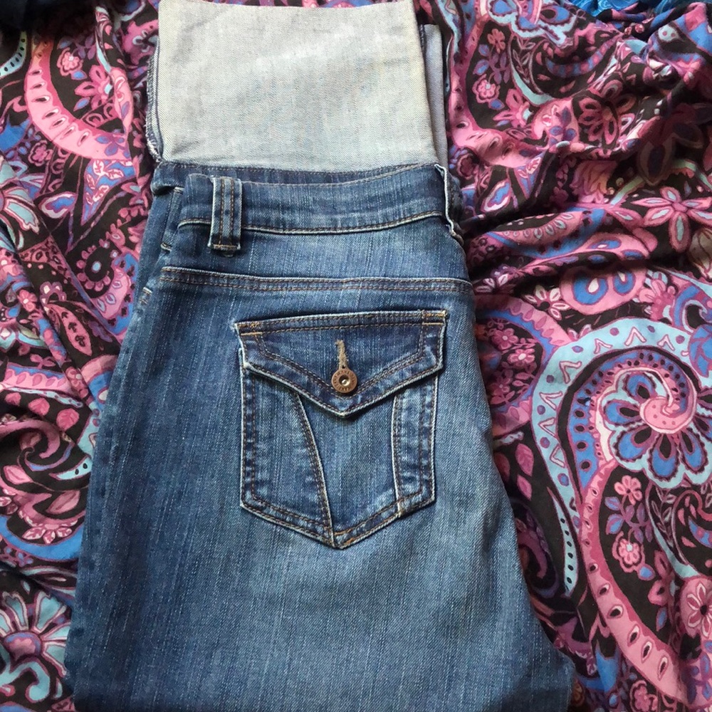 DKNY CAPRIS